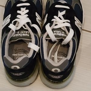 New balance sneakers